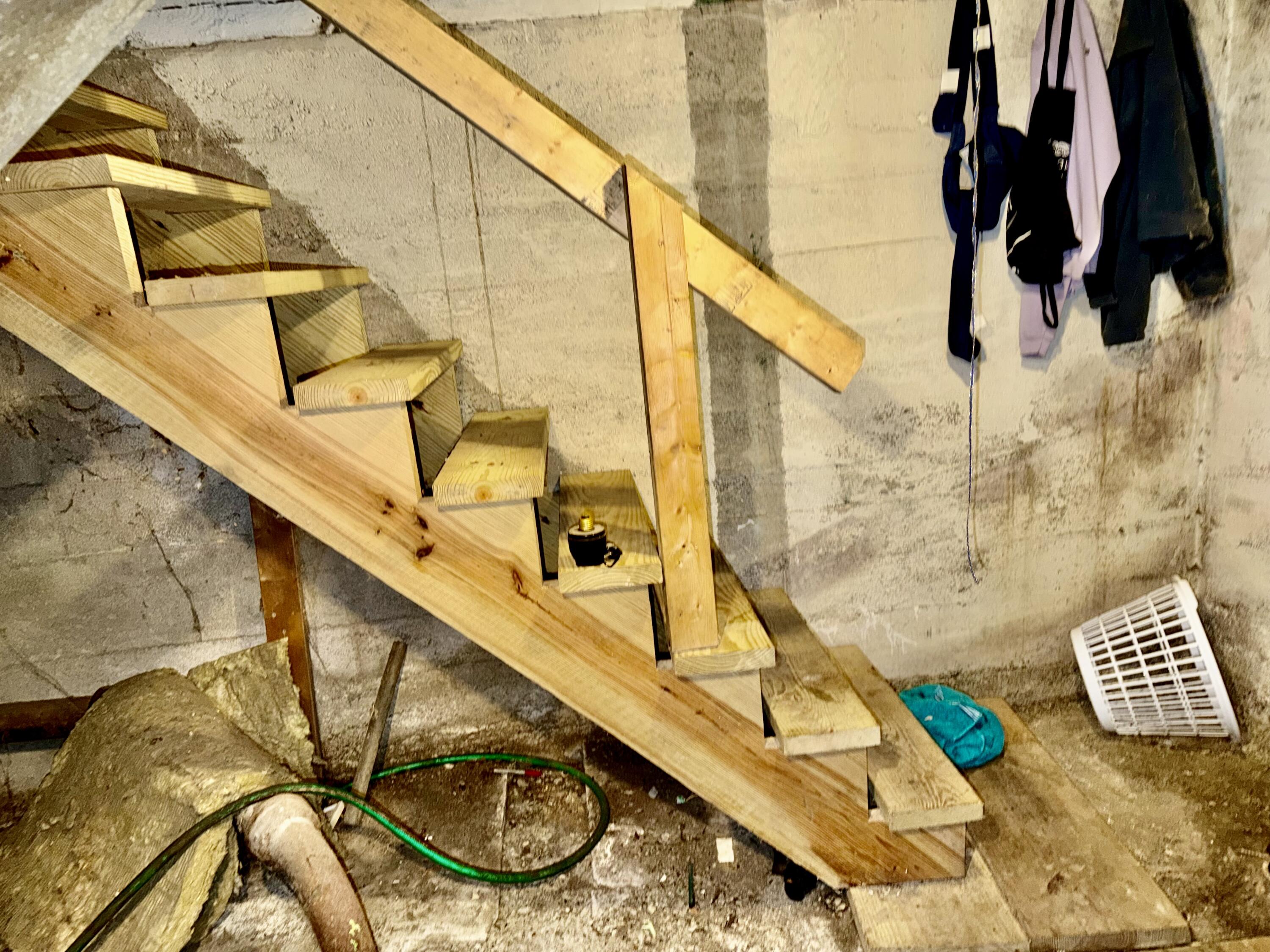 458 Birch Street Bangor, ME 04401 - Photo 46 of 48 Staircase