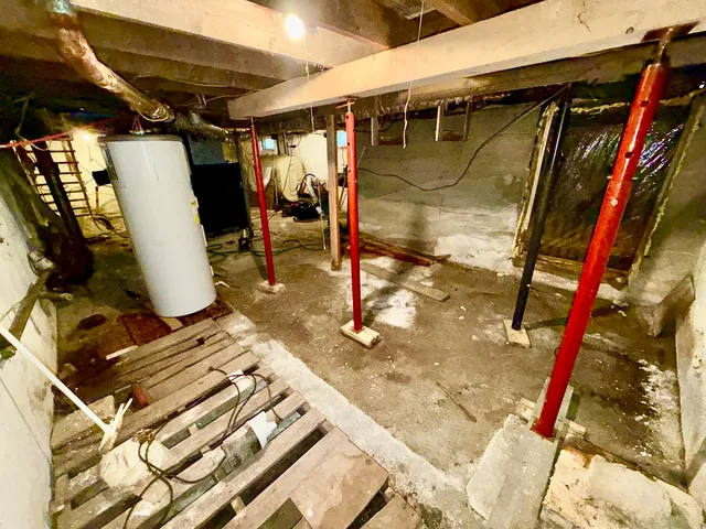 $175,500 | 458 Birch Street, Bangor, ME 04401