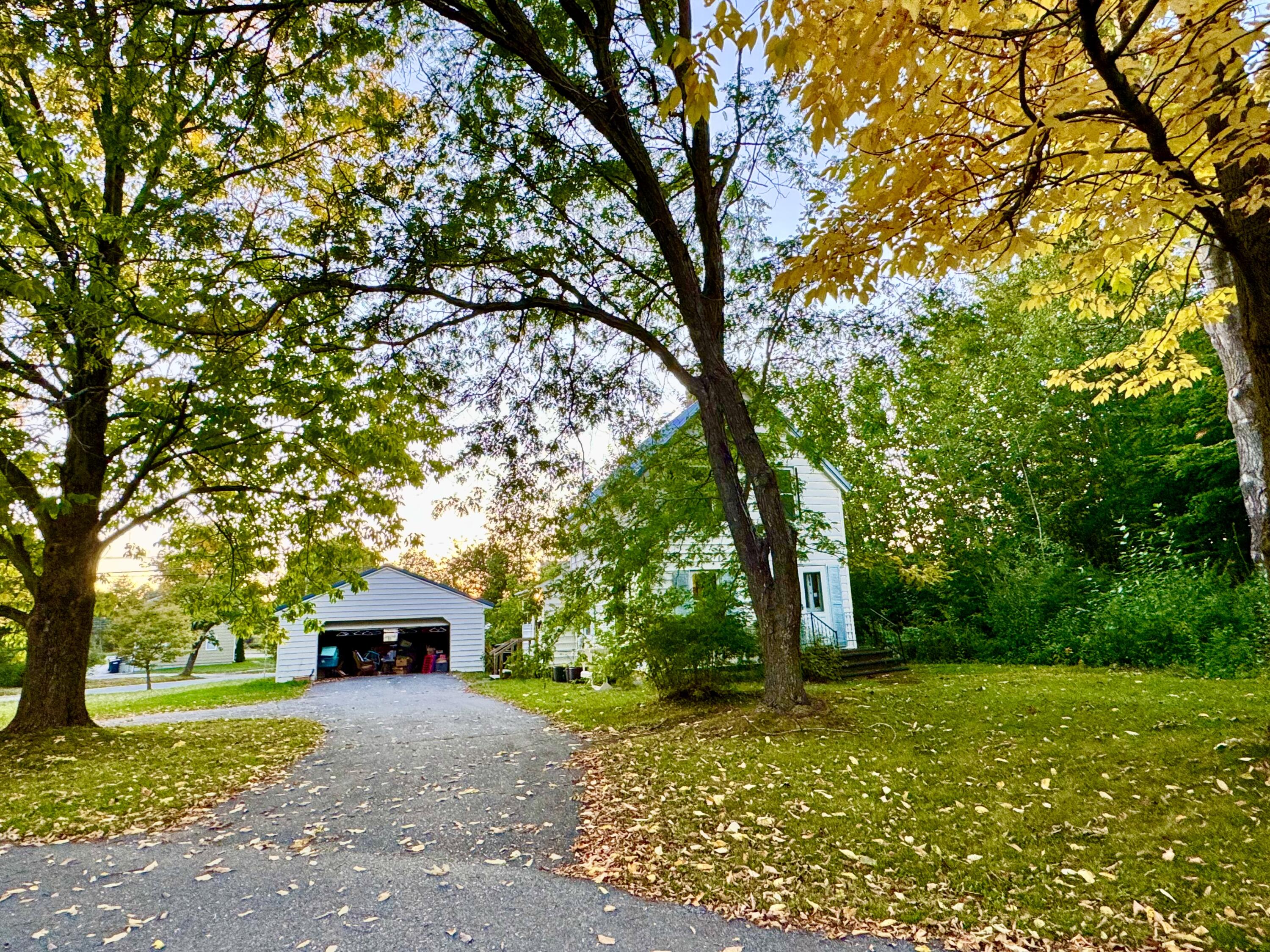 458 Birch Street Bangor, ME 04401 - Photo 5 of 48 Paved Drive