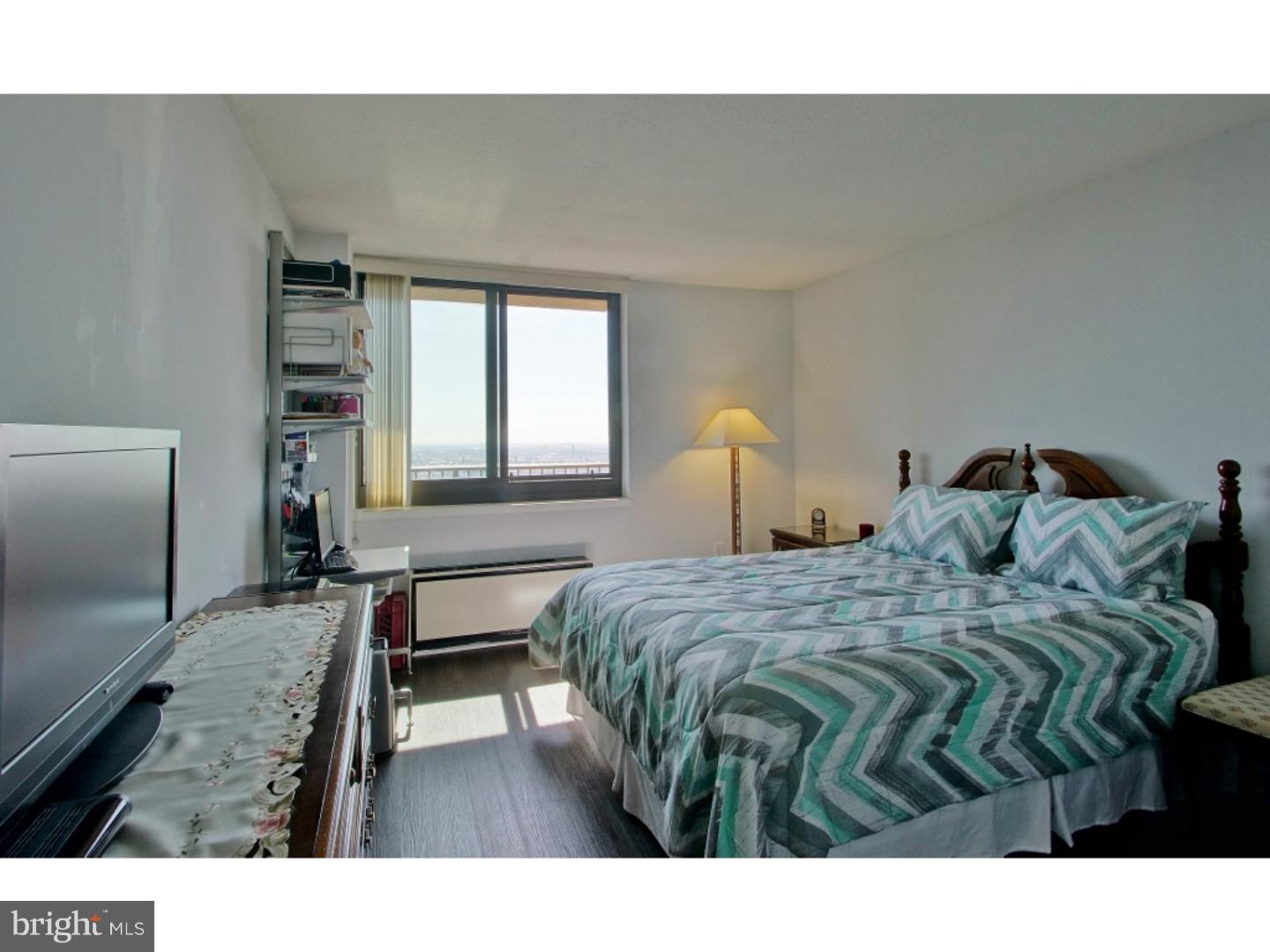 1420 Locust Street, Unit 29R Philadelphia, PA 19102 - Photo 10 of 23