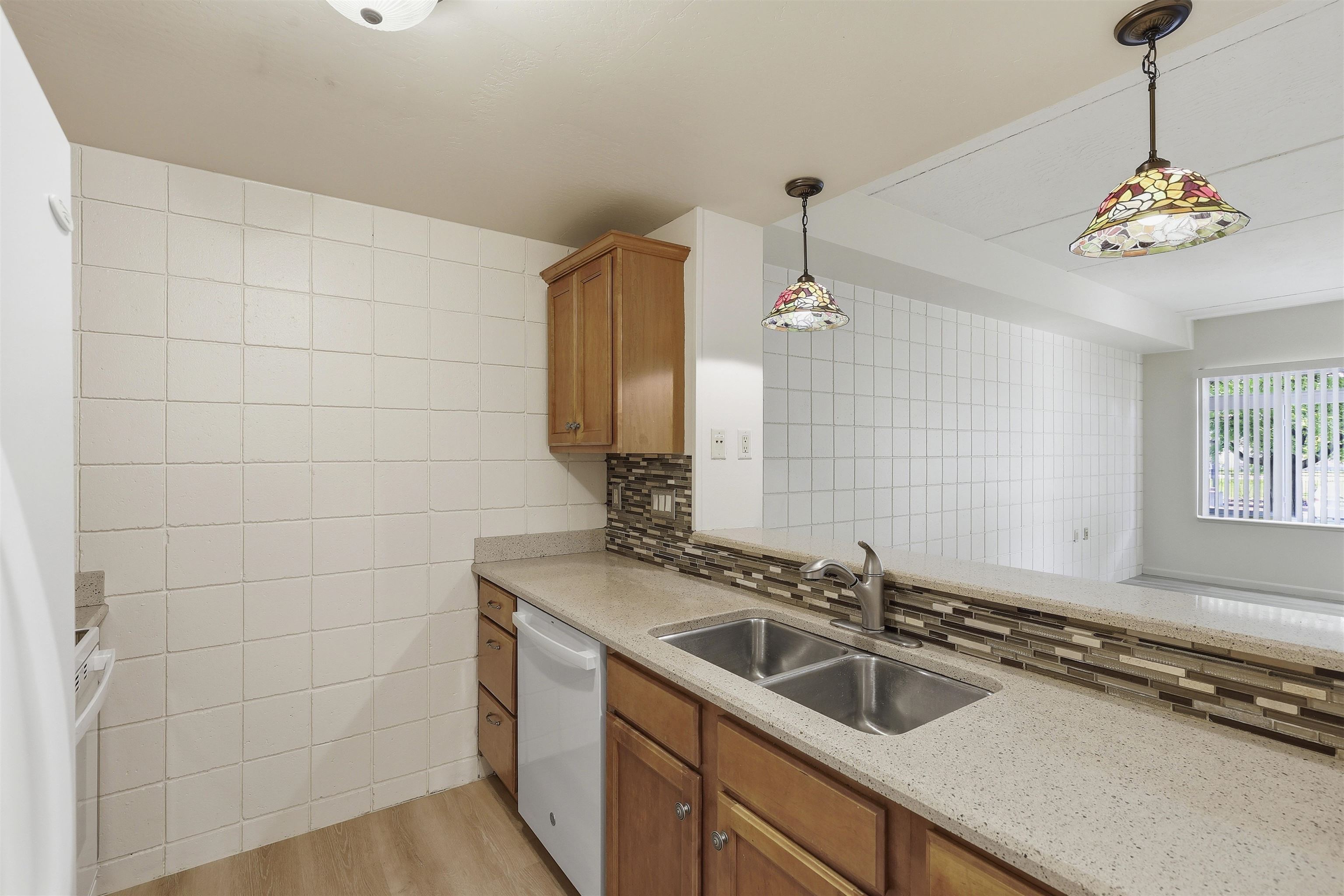 400 North Richmond Street, Unit 103 Appleton, WI 54911 - Photo 2 of 26