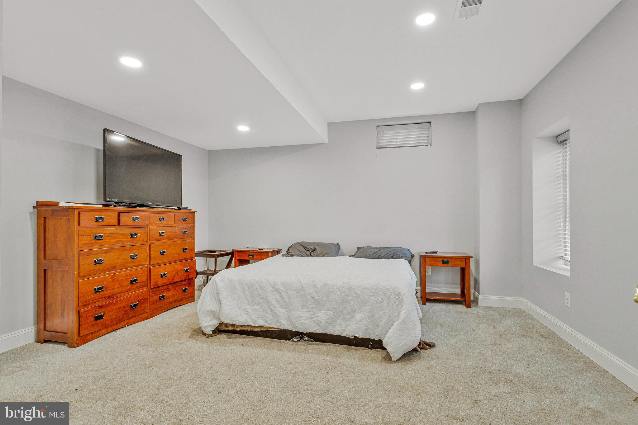 2901 George Howard Way Davidsonville, MD 21035 - Photo 56 of 70 Basement 6th Bedroom