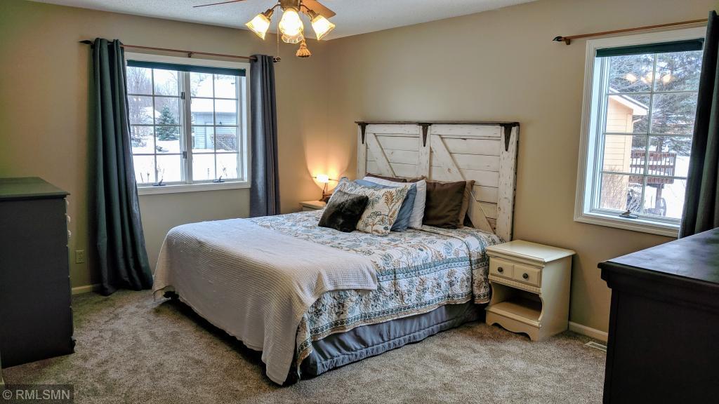 2718 Bamber Lane Southwest Rochester, MN 55902 - Photo 7 of 23