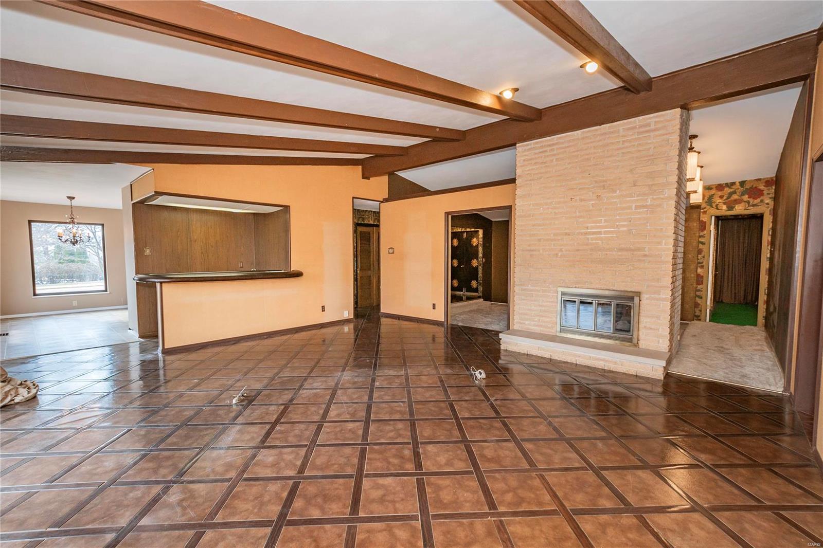 8 Daybreak Estates St. Louis, MO 63128 - Photo 9 of 15