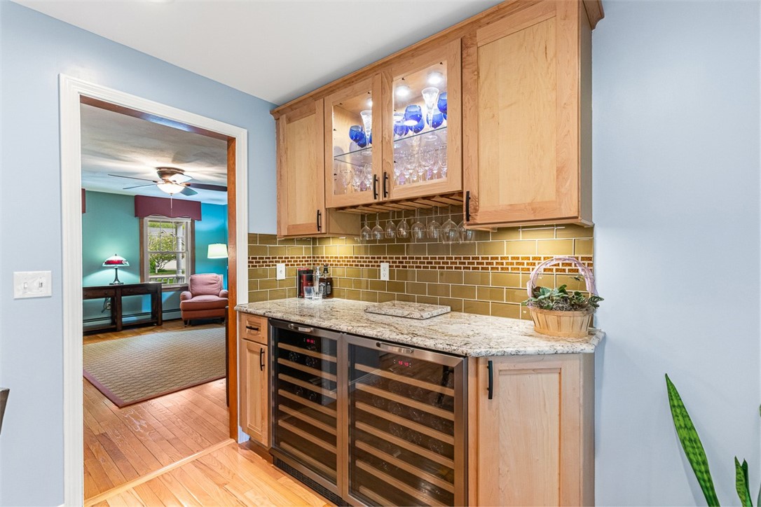 7 Pheasant Run Road North Smithfield, RI 02896 - Photo 23 of 50