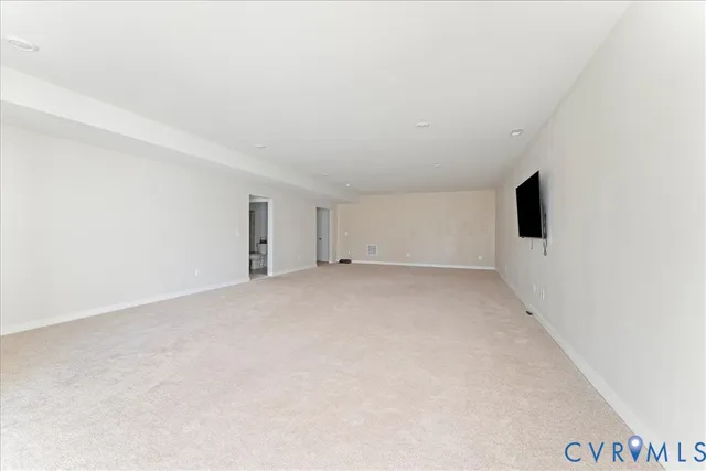 a view of empty room