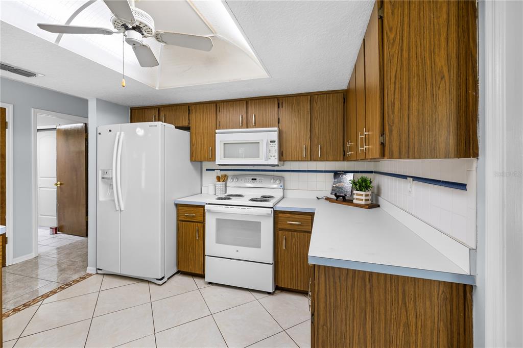 8446 Gallup Road Spring Hill, FL 34608 - Photo 11 of 36