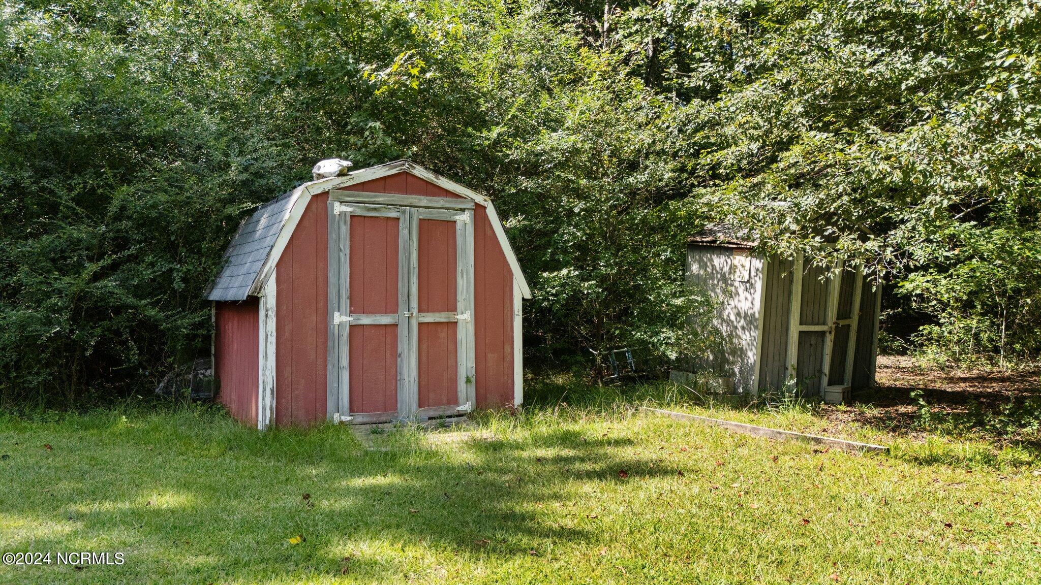 424 Falcon Middlesex, NC 27557 - Photo 18 of 52 18-web-or-mls-DJI_20240906143255_0478_D