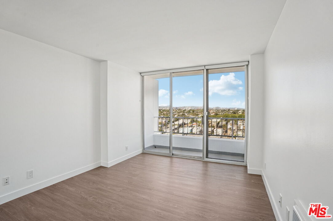 2700 Neilson Way, Unit 1516 Santa Monica, CA 90405 - Photo 19 of 42