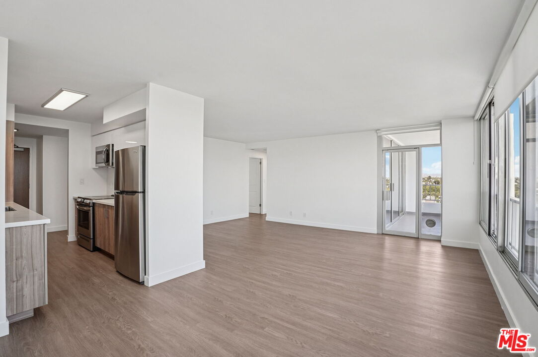 2700 Neilson Way, Unit 1516 Santa Monica, CA 90405 - Photo 9 of 42