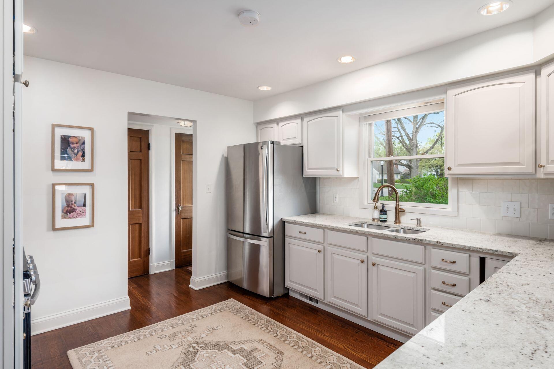 432 South Chesterfield Road Columbus, OH 43209 - Photo 14 of 60 Kitchen