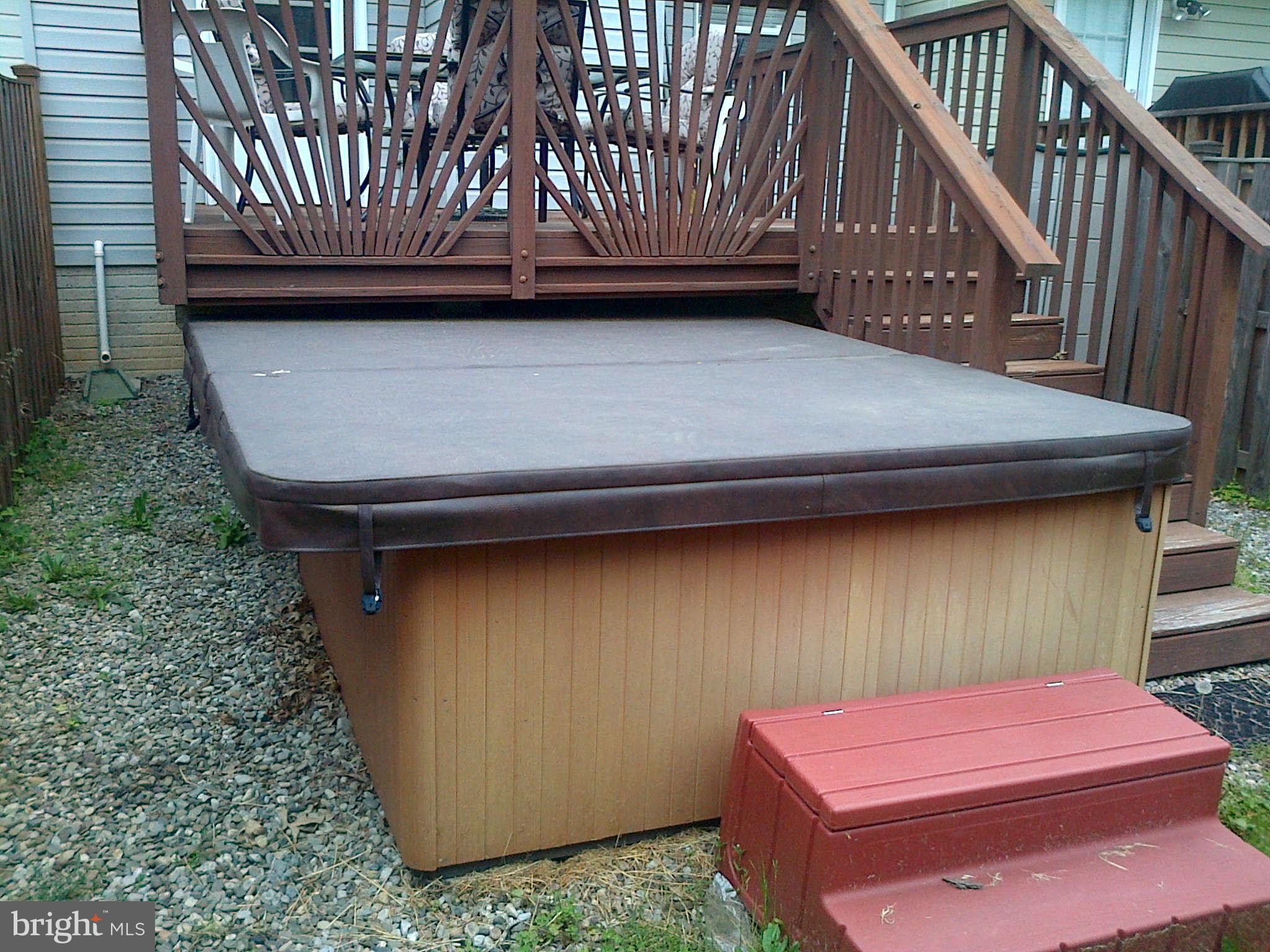 9413 Joleon Road Randallstown, MD 21133 - Photo 21 of 21 Jacuzzi