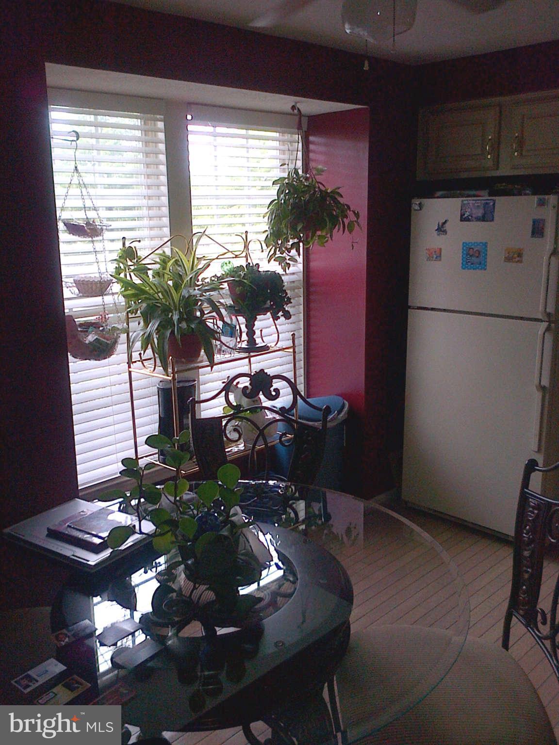9413 Joleon Road Randallstown, MD 21133 - Photo 4 of 21 Kitchen