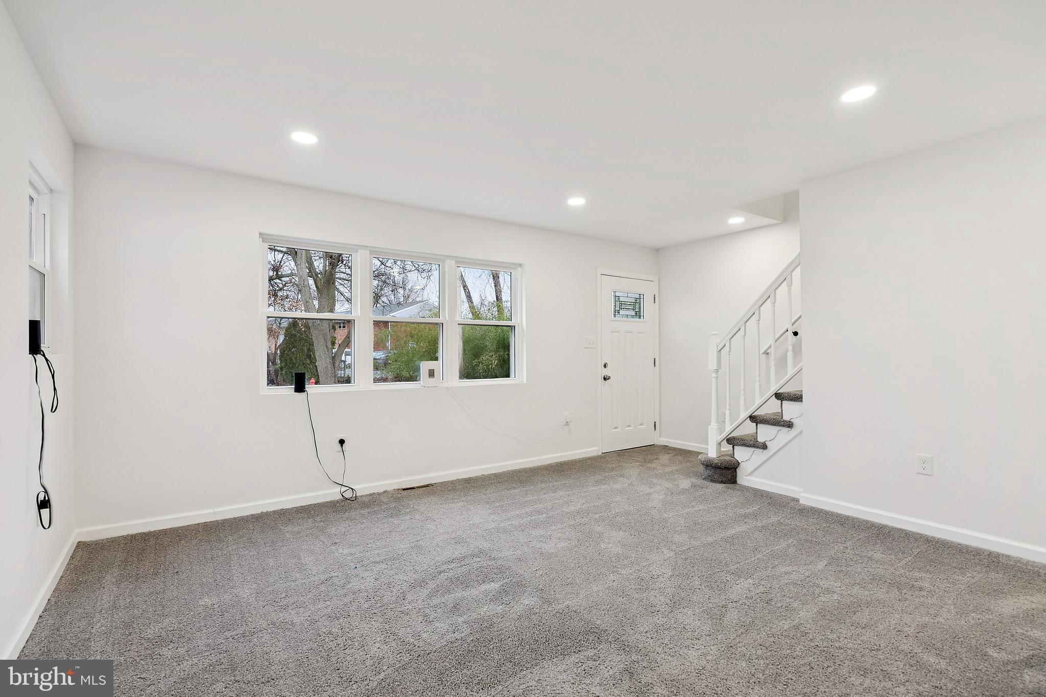 911 Allison Road Burlington, NJ 08016 - Photo 7 of 31 Gallery Image 7