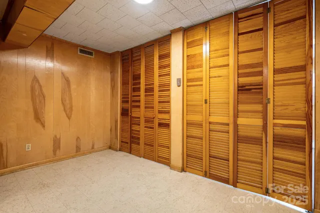 $314,999 | 313 17th Street Northwest, Hickory, NC 28601