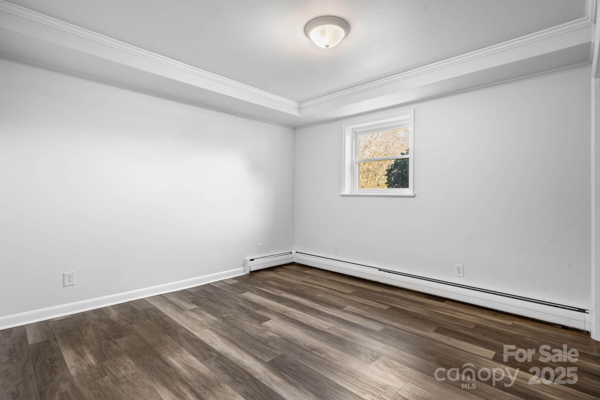 313 17th Street Northwest Hickory, NC 28601 - Photo 32 of 47