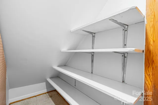 $314,999 | 313 17th Street Northwest, Hickory, NC 28601