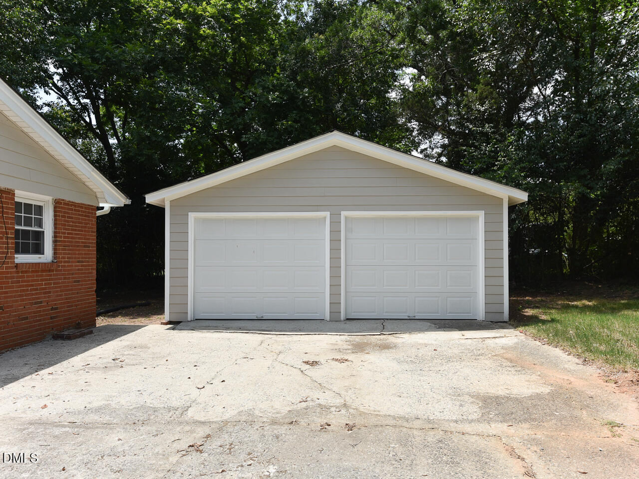 3809 Boddie Drive Raleigh, NC 27609 - Photo 4 of 15 Exterior - garage - ok