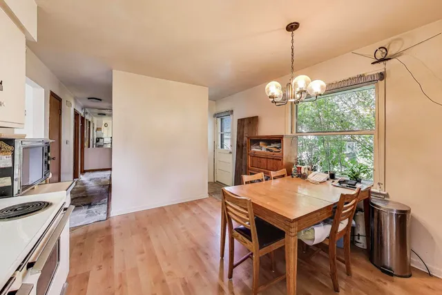 $375,000 | 738 North Parker Street, Elmhurst, IL 60126