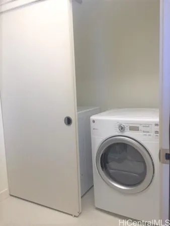 $7,500 | 888 Kapiolani Boulevard, Unit 2805, Honolulu, HI 96813
