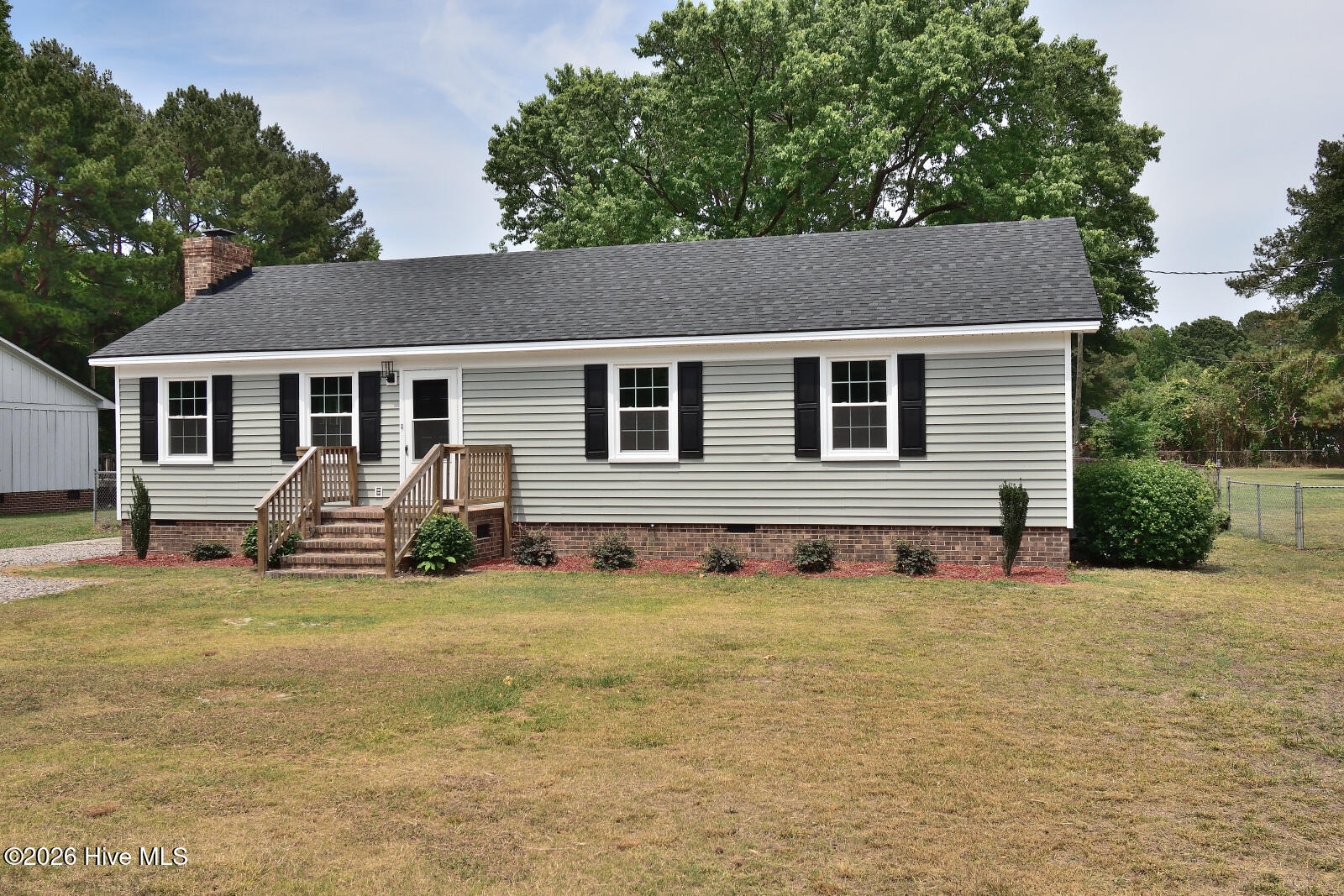 2216 Meadowbrook Road Rocky Mount, NC 27801 - Photo 2 of 19
