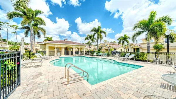 $545,000 | 1116 Beachcomber Court, Unit 3, Osprey, FL 34229