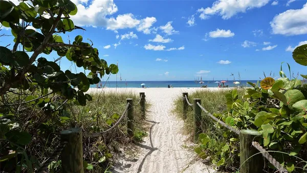 $545,000 | 1116 Beachcomber Court, Unit 3, Osprey, FL 34229