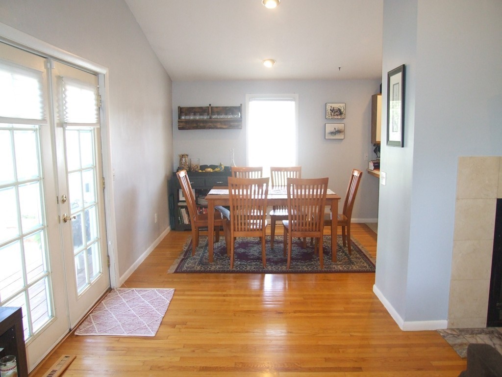 17 Chalmers Street Springfield, MA 01118 - Photo 12 of 30 Gallery Image 12