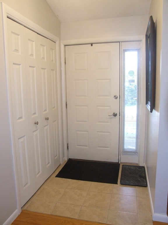 17 Chalmers Street Springfield, MA 01118 - Photo 15 of 30 Gallery Image 15