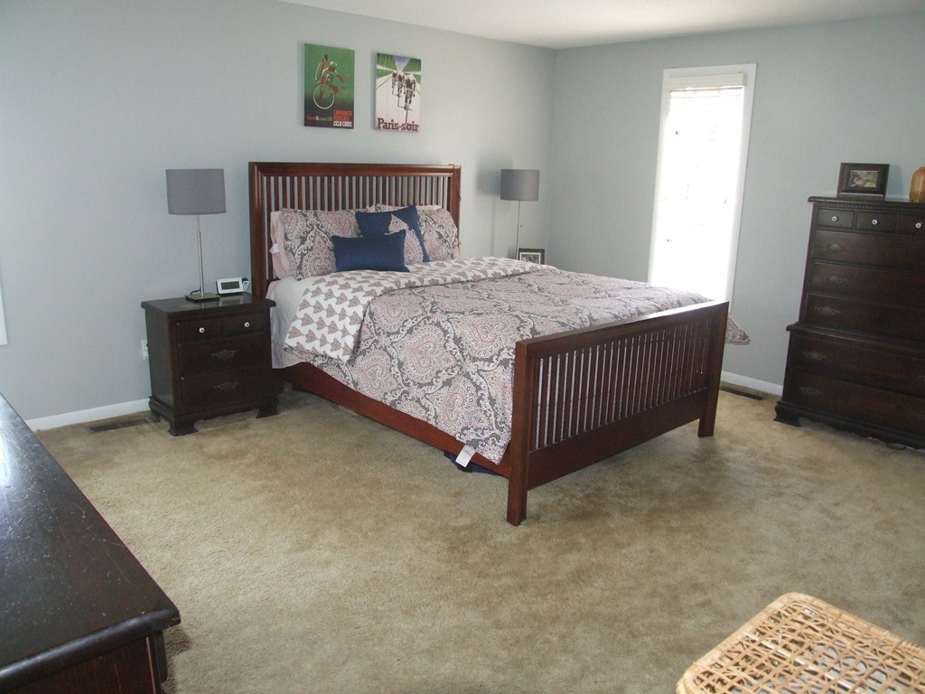 17 Chalmers Street Springfield, MA 01118 - Photo 21 of 30 Gallery Image 21