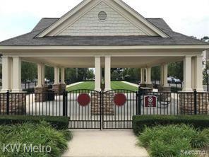 1071 Beaver Run Troy, MI 48083 - Photo 32 of 33