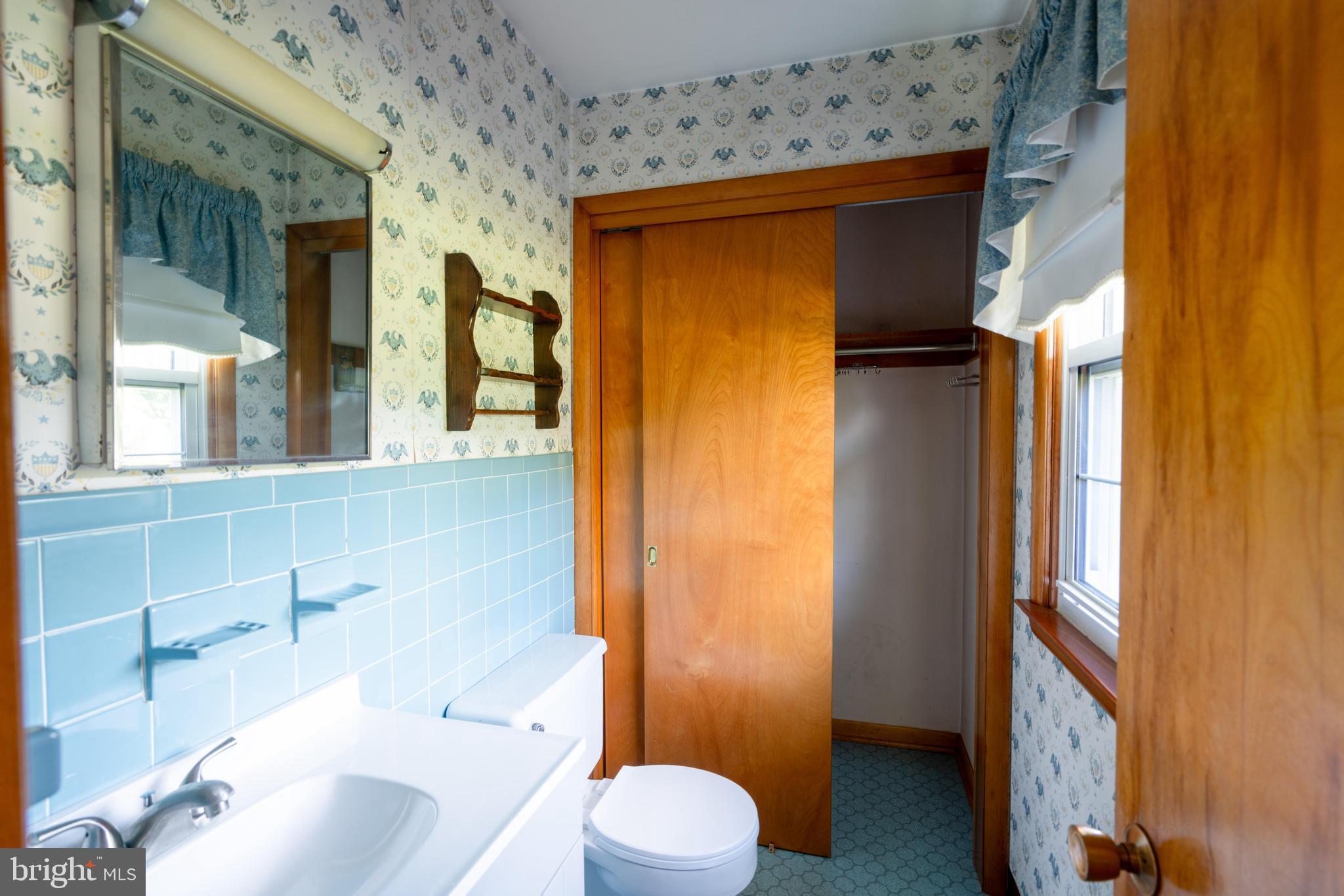 915 Trevanion Road Union Bridge, MD 21791 - Photo 22 of 44 Primary bath
