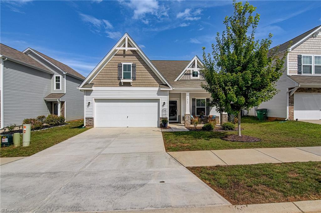 1064 Bitting Hall Circle Rural Hall, NC 27045 - Photo 2 of 38 Gallery Image 2