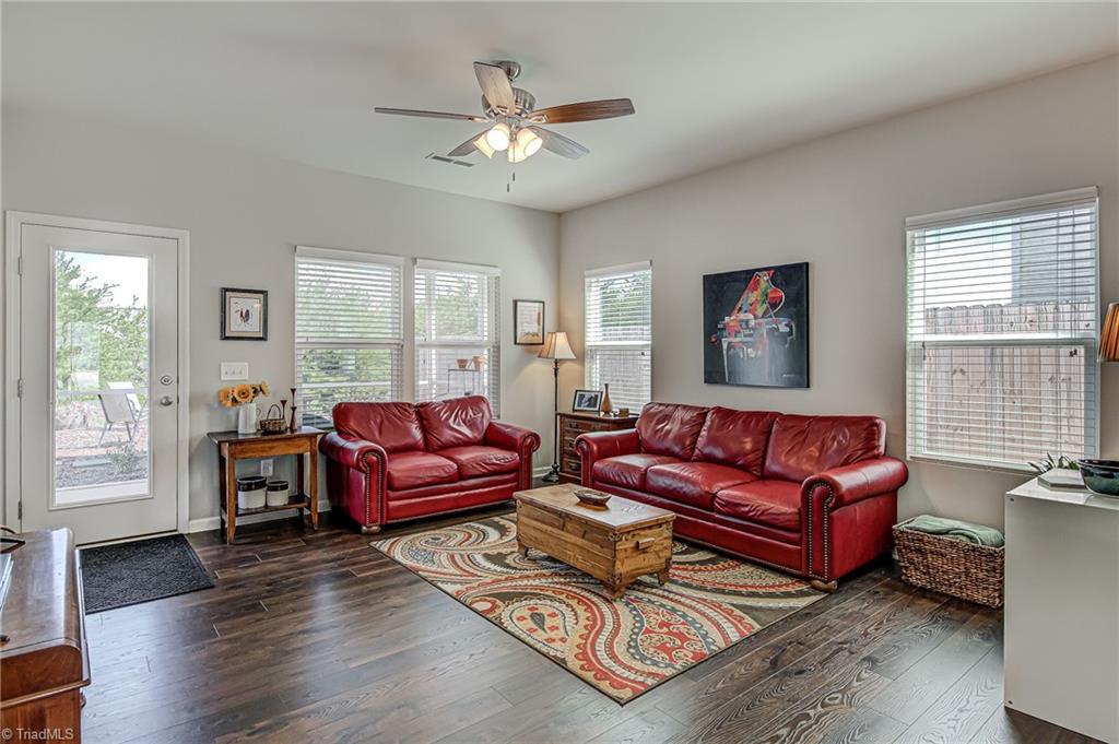 1064 Bitting Hall Circle Rural Hall, NC 27045 - Photo 4 of 38 Gallery Image 4