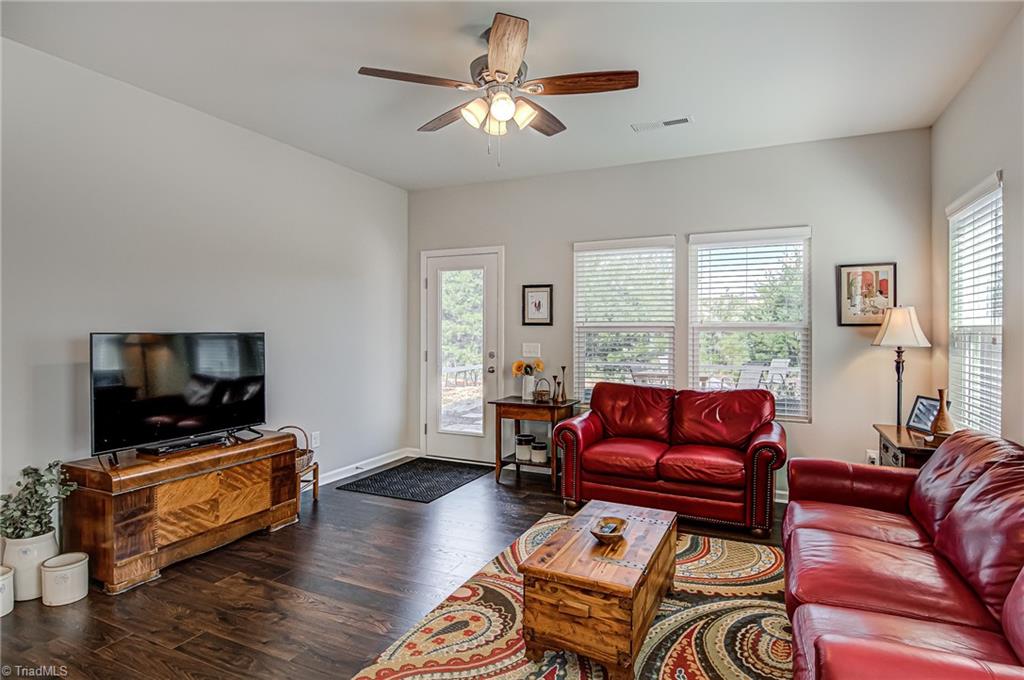 1064 Bitting Hall Circle Rural Hall, NC 27045 - Photo 5 of 38 Gallery Image 5