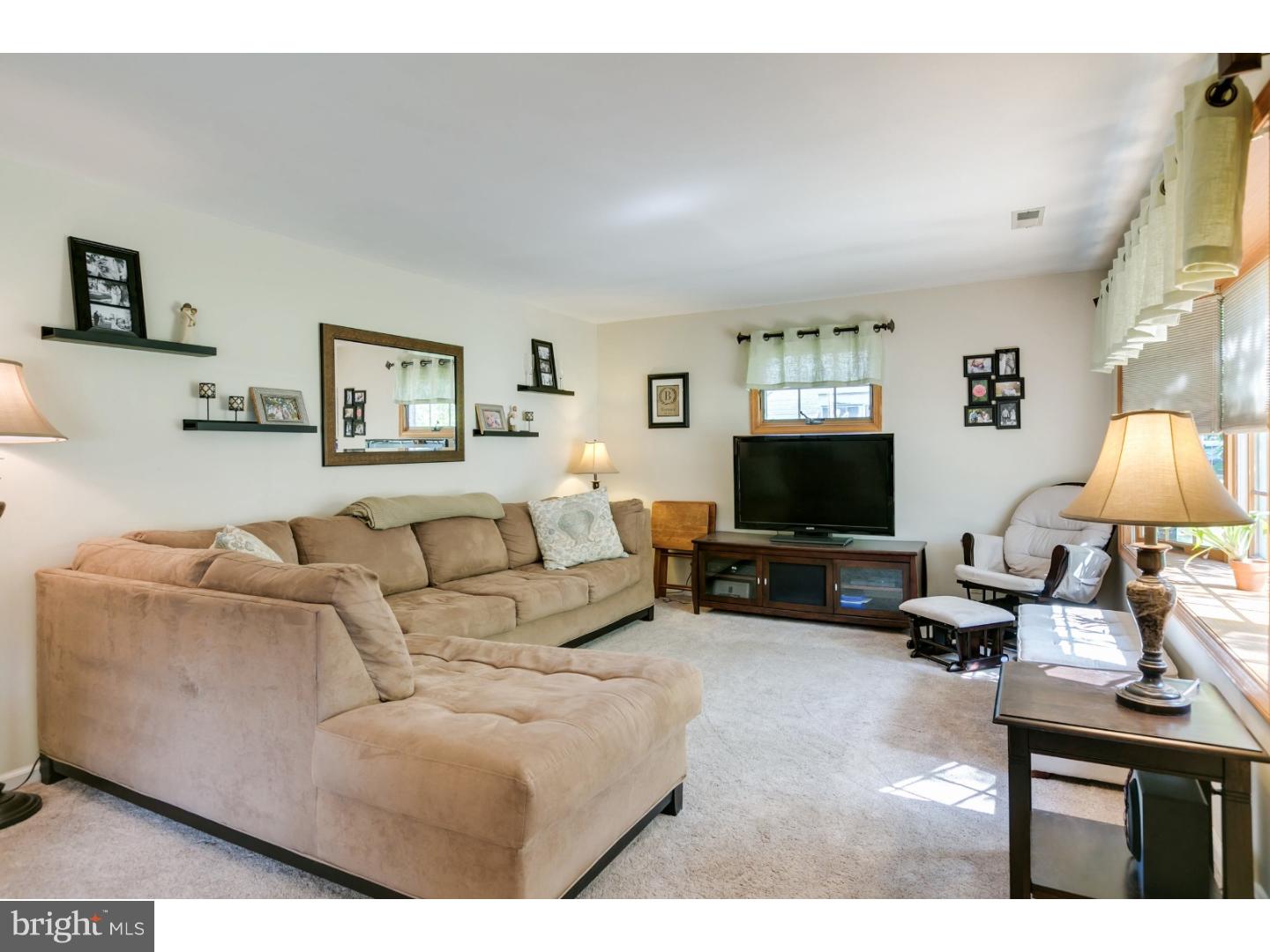 1013 Chesterfield Road Haddonfield, NJ 08033 - Photo 3 of 25 Great Room