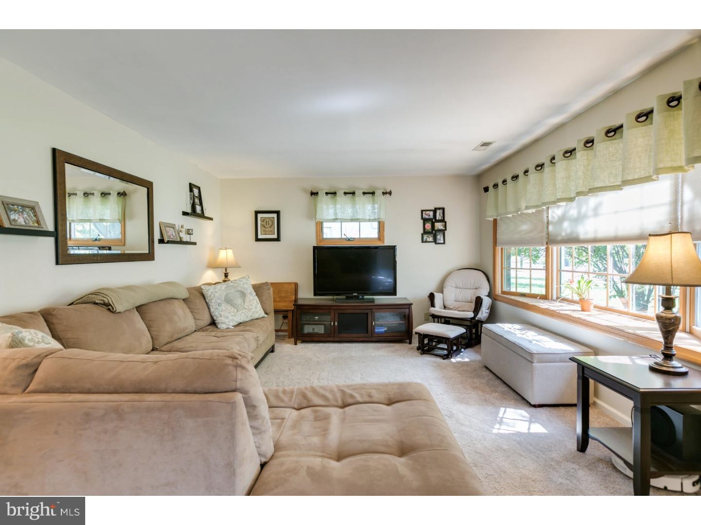 1013 Chesterfield Road Haddonfield, NJ 08033 - Photo 4 of 25 Great Room