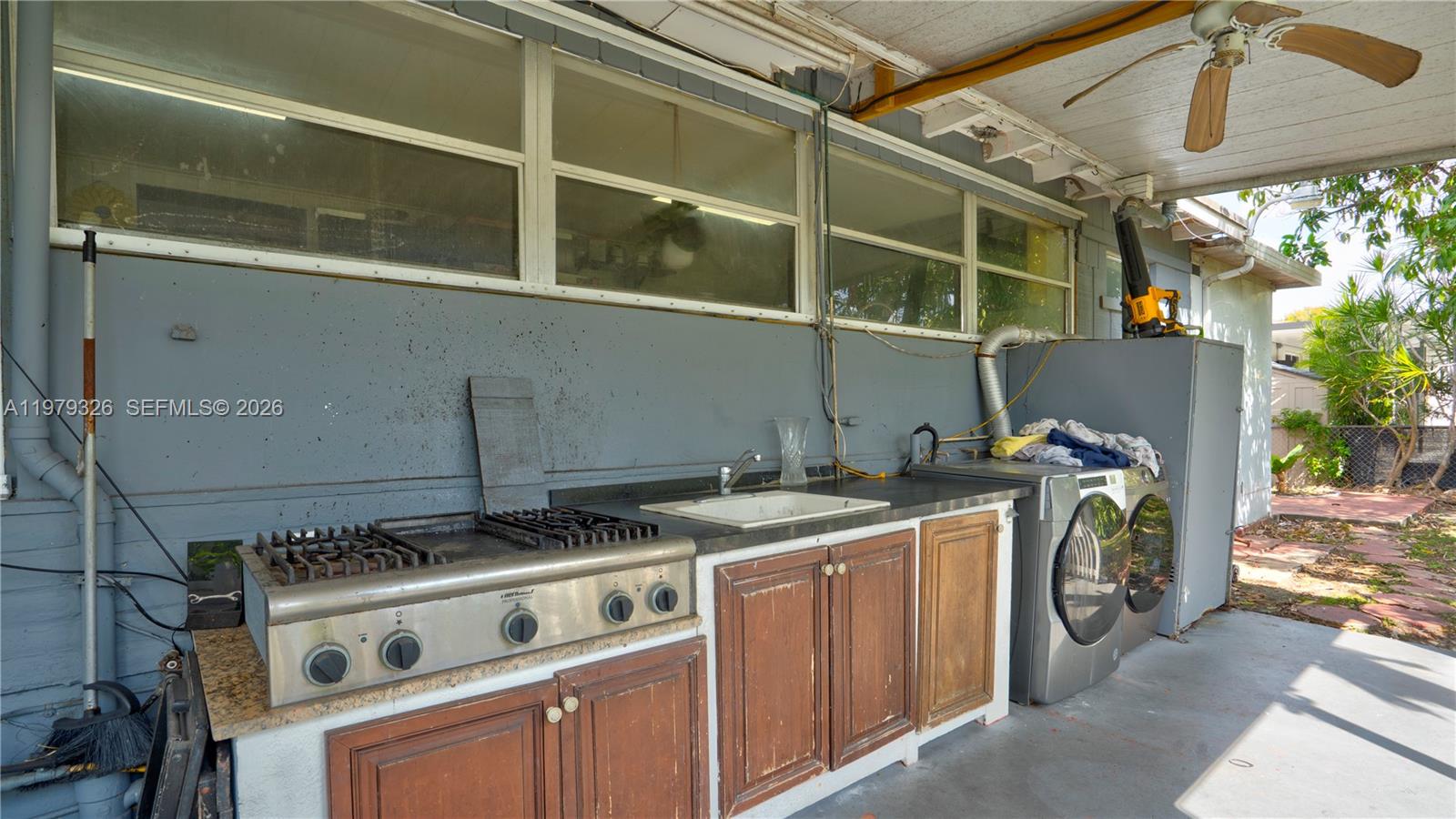 1715 Southwest 84th Avenue Miami, FL 33155 - Photo 57 of 59