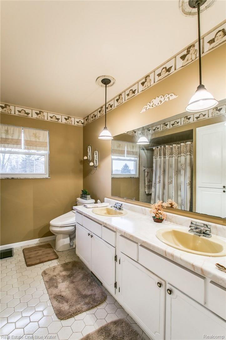 11585 Rynn Road Emmett, MI 48022 - Photo 13 of 28 11585 Rynn-13.JPG