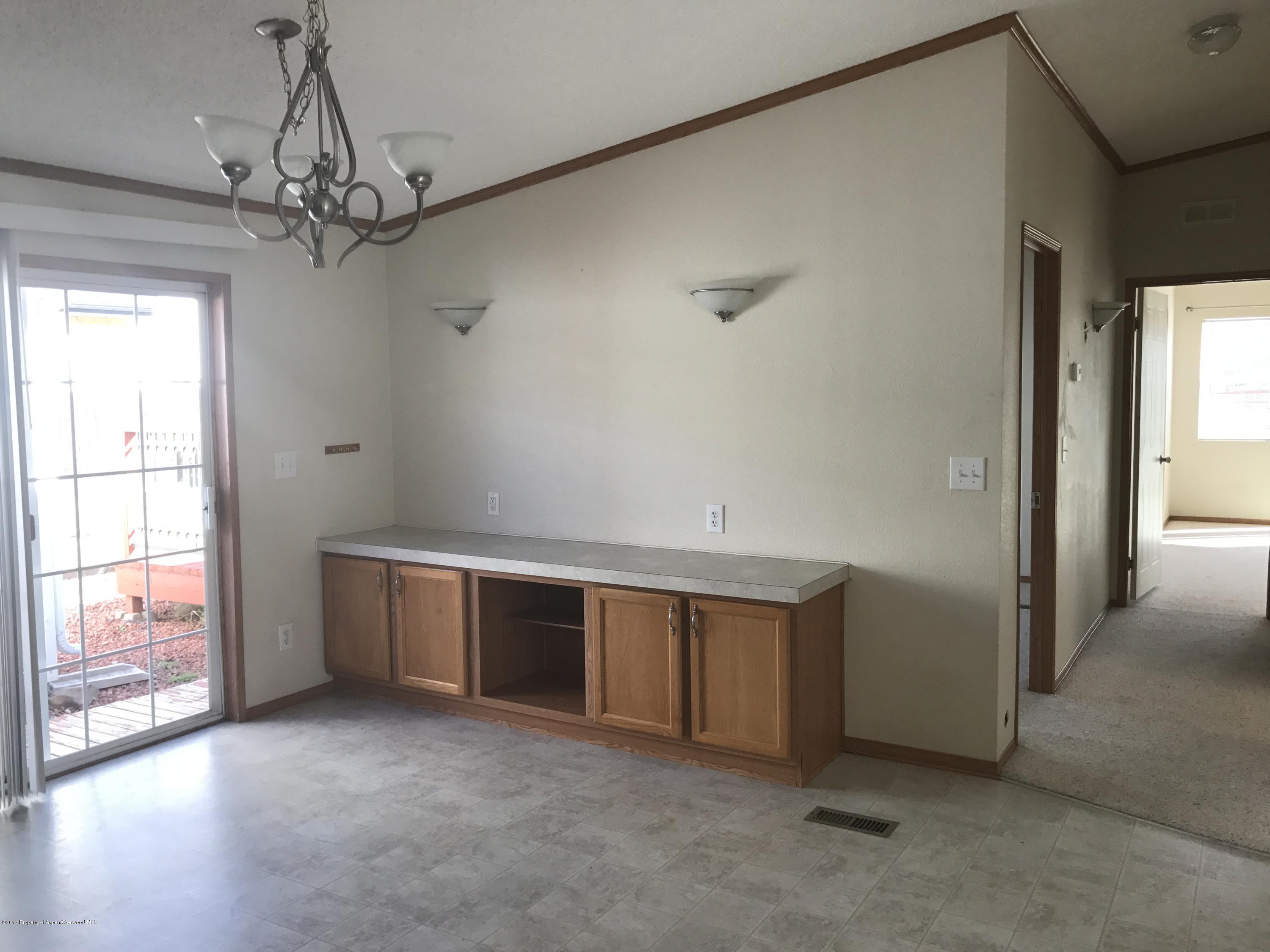 2431 Pioneer Way Rifle, CO 81650 - Photo 5 of 19 IMG_2134