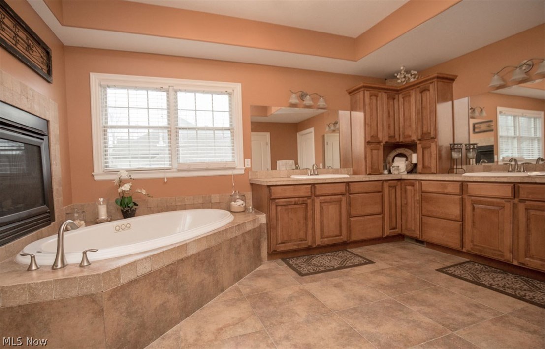 6832 Kyle Ridge Pointe Canfield, OH 44406 - Photo 18 of 25 Gallery Image 18