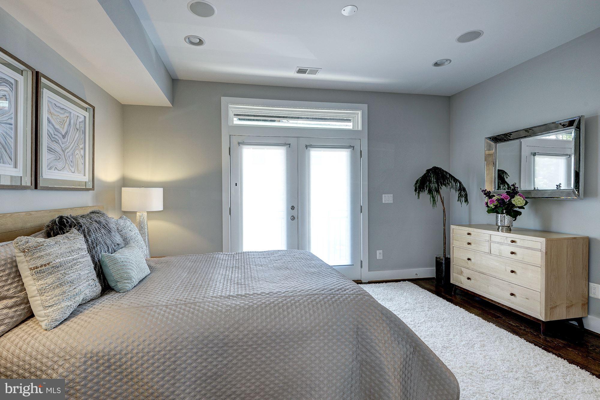1478 Harvard Street Northwest, Unit 3 Washington, DC 20009 - Photo 16 of 26 Bedroom (Master)