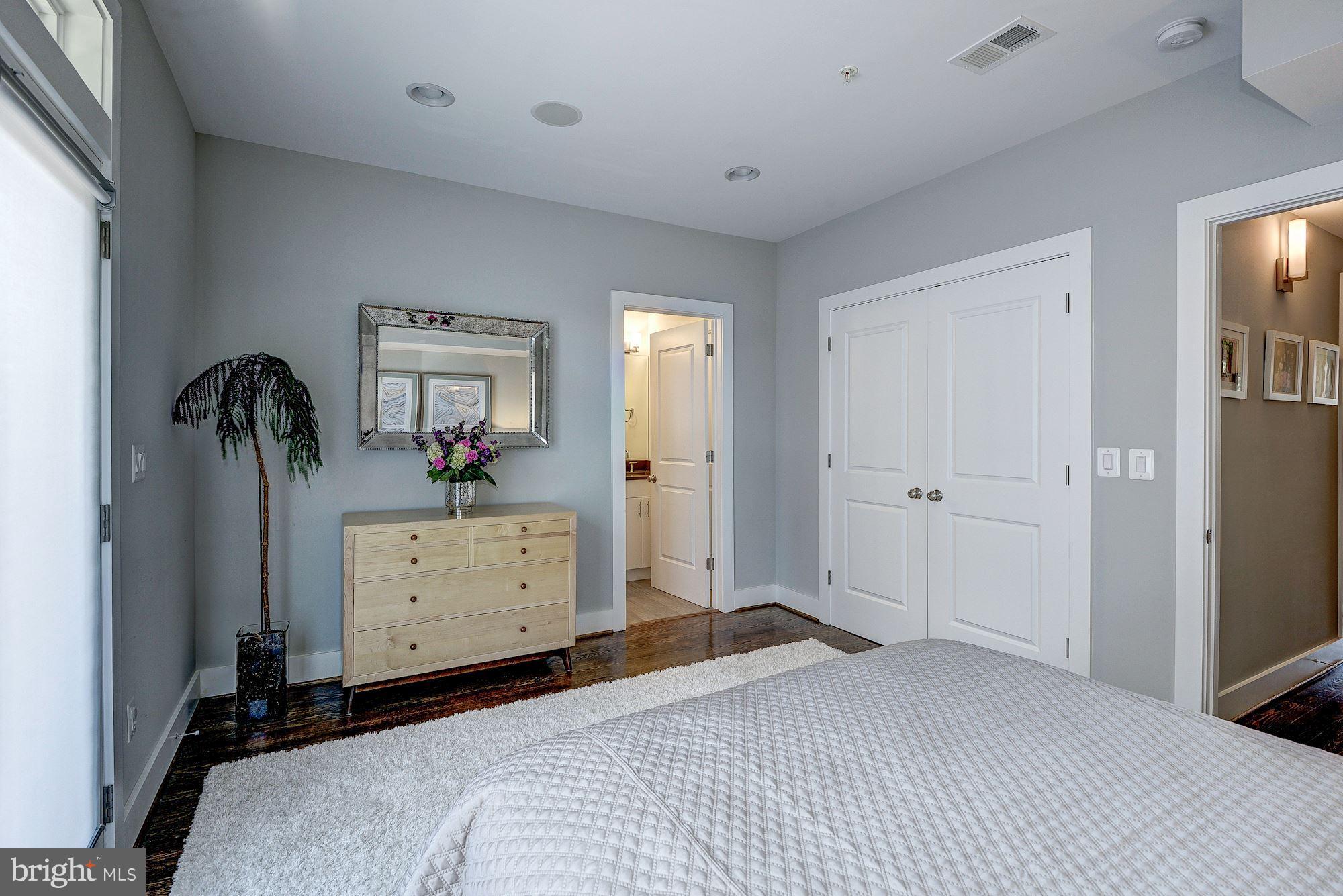 1478 Harvard Street Northwest, Unit 3 Washington, DC 20009 - Photo 17 of 26 Bedroom (Master)