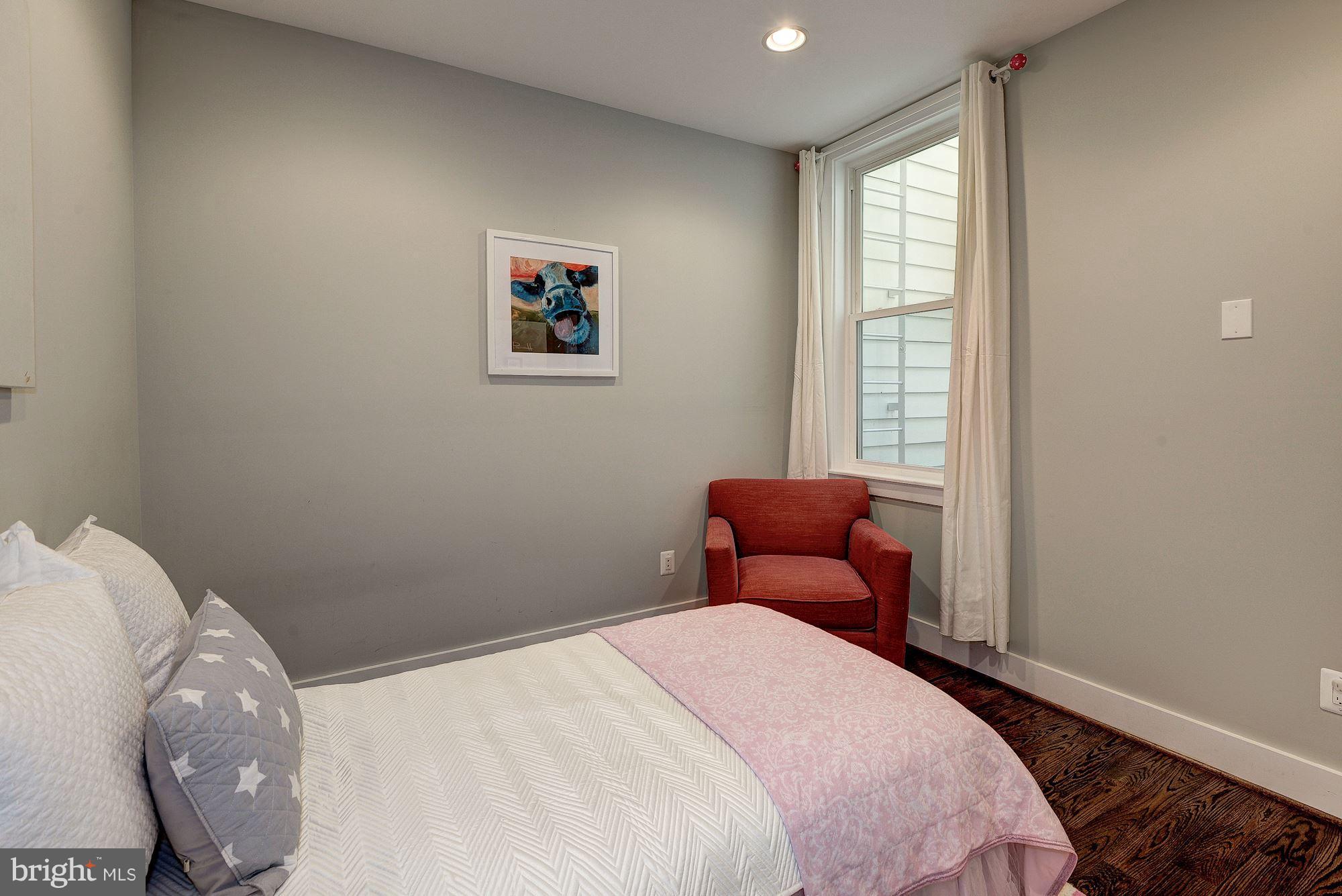 1478 Harvard Street Northwest, Unit 3 Washington, DC 20009 - Photo 20 of 26 Bedroom