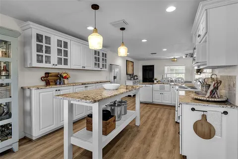 $820,000 | 6925 Wauchula Road, Myakka City, FL 34251