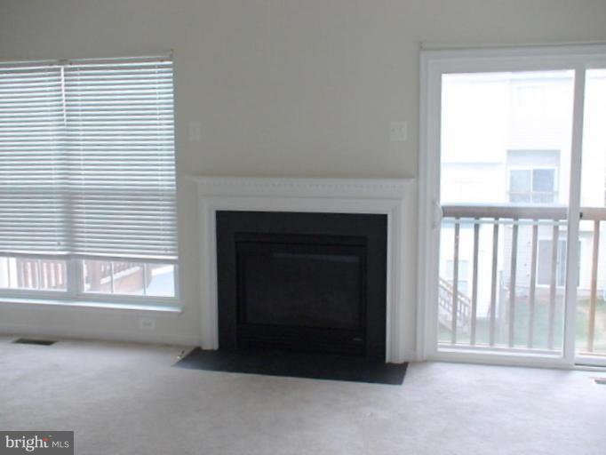 28 Barton Court Inwood, WV 25428 - Photo 2 of 14 Living Room