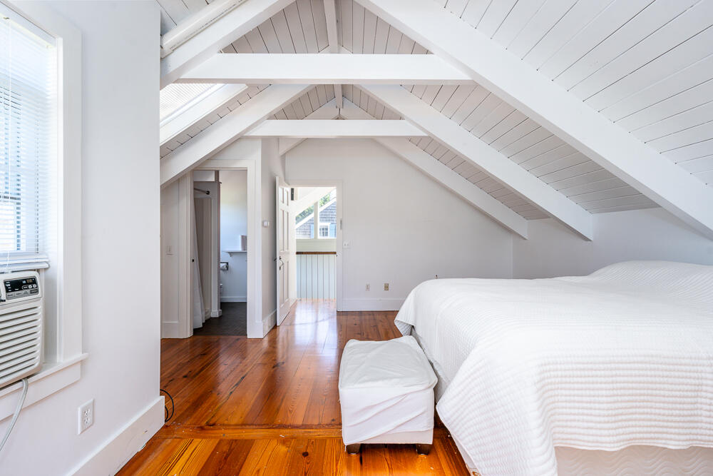 46 South Pamet Road Truro, MA 02666 - Photo 38 of 68 2ndbedroom3