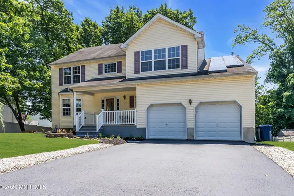 $749,999 | 8 Colleen Way, Neptune Township, NJ 07753