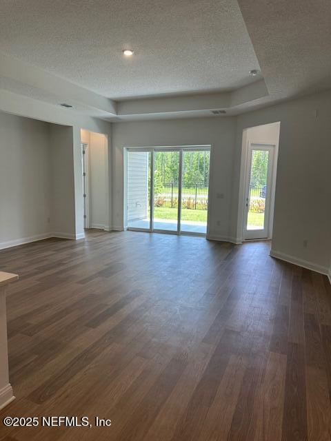 129 Holly Rdg Way St. Augustine, FL 32092 - Photo 13 of 29 OPEN CAFE AND GREAT ROOM
