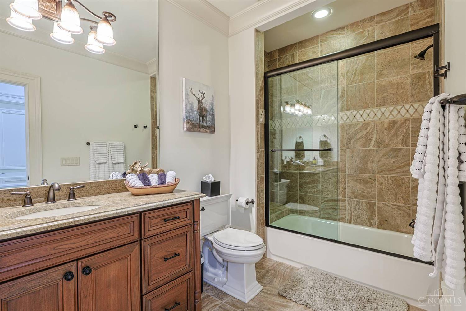 7951 Ayers Road Cincinnati, OH 45255 - Photo 43 of 99